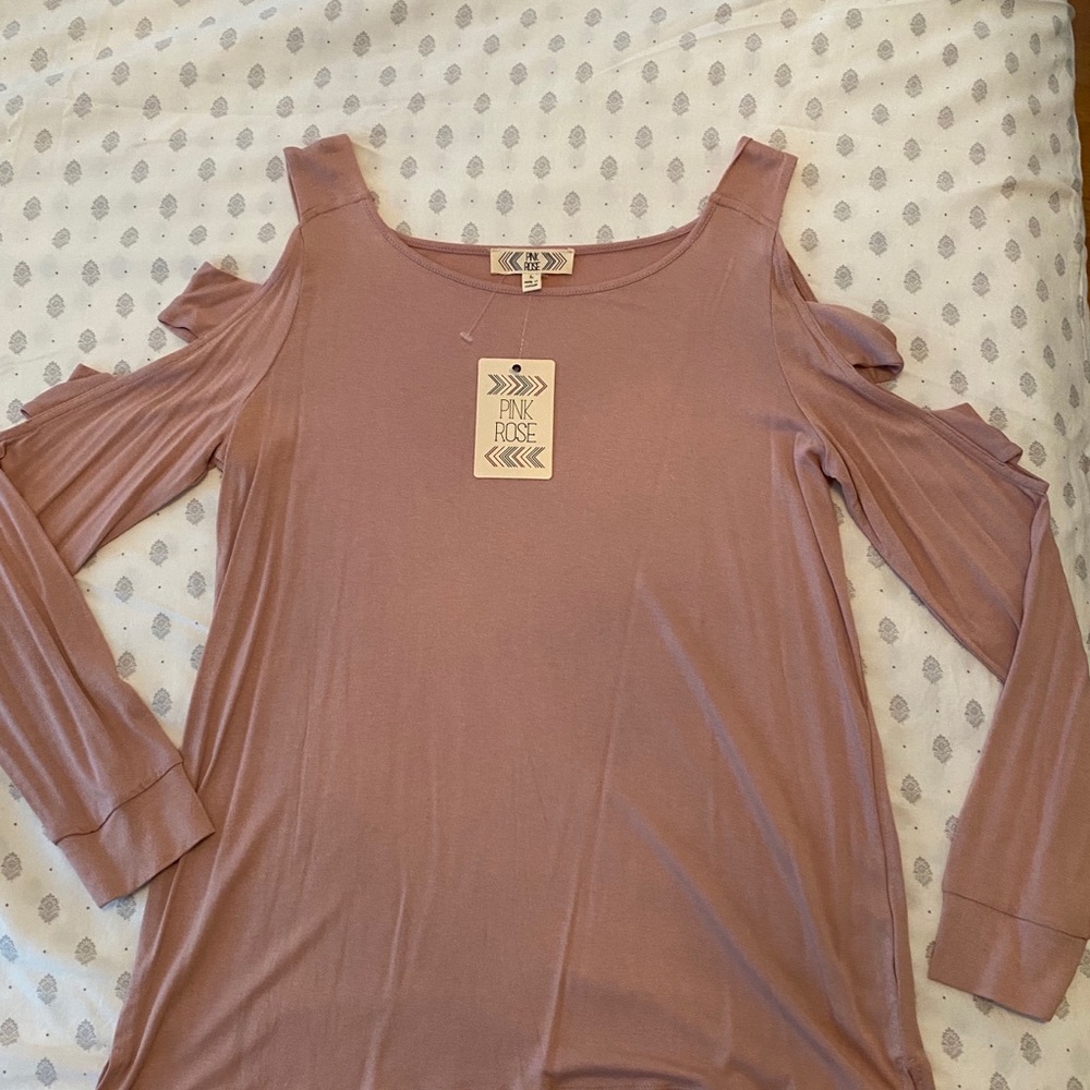 Pink rose tee - Picture 3 of 3